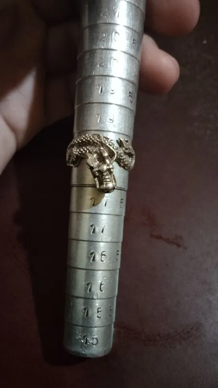 Серебряный перстень 925пр.
