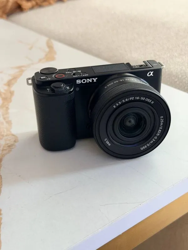 Sony zv-10 yaxshi holatda