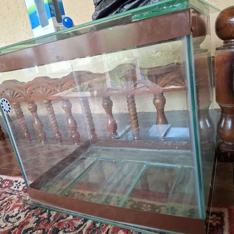 продам аквариум кованный 2