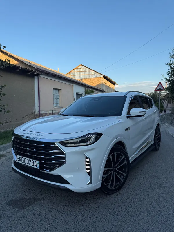 Jetour X70 plus full