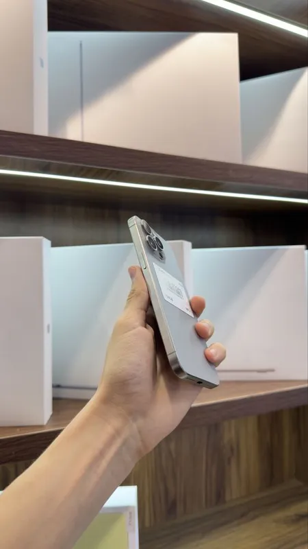 iphone 15 pro max naxtka 3