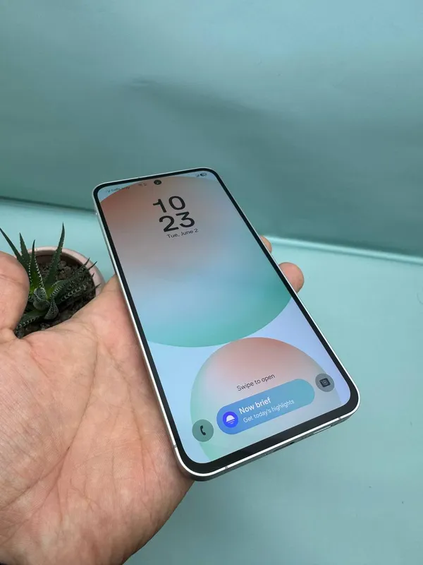 Samsung S24fe 2 Samsung S24fe 2
