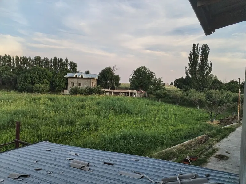 Продается земельный участок с жилым домом в городе Чирчик — фото 3