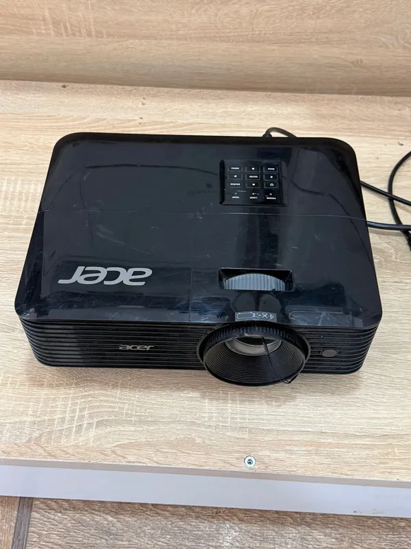 Acer X 113 H proiktor — фото 5