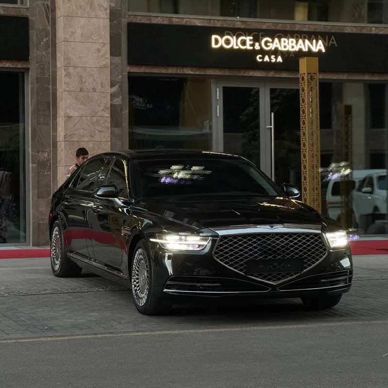 Genesis G90 Hi limousine 1 Genesis G90 Hi limousine 1