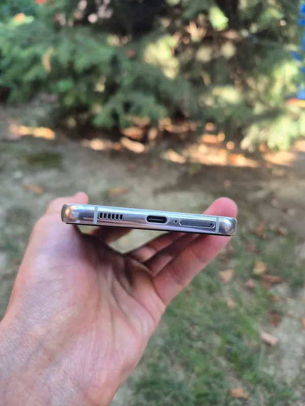 Samsung s22 Plus 5G 4 Samsung s22 Plus 5G 4