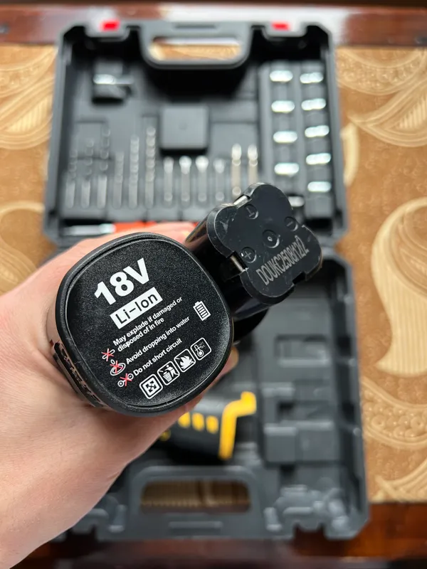 Дрель - шуруповёрт аккумуляторный Muller Craft 18V 4 Дрель - шуруповёрт аккумуляторный Muller Craft 18V 4