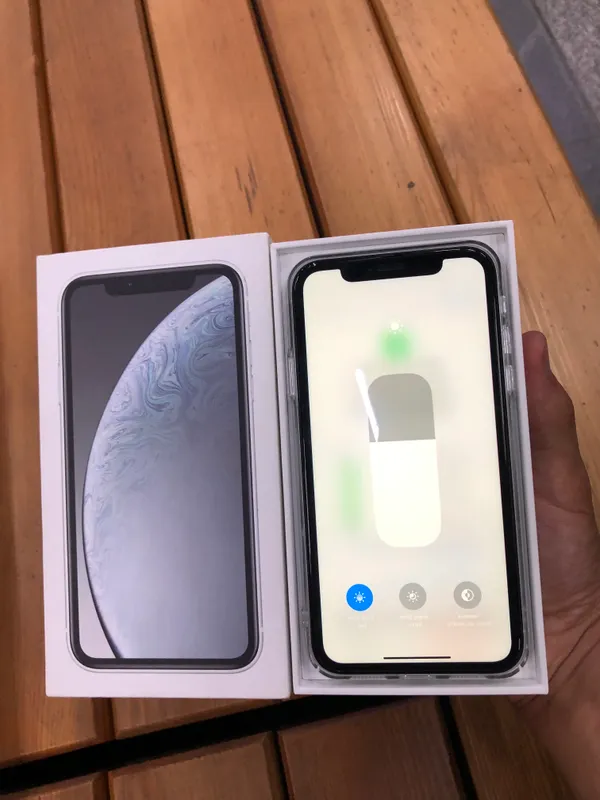 Iphone xr 64 srochno 2