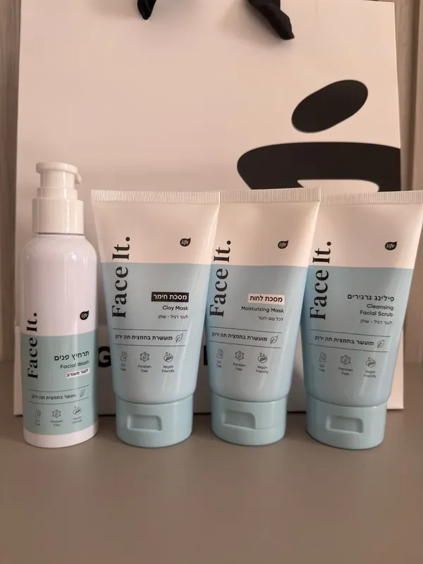 Подарочный набор LIFE FACE IT . Израиль