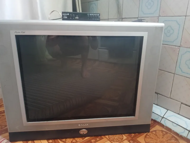 Televizor Roison b/u  tuner bn ishlayi yaxwi — фото 1