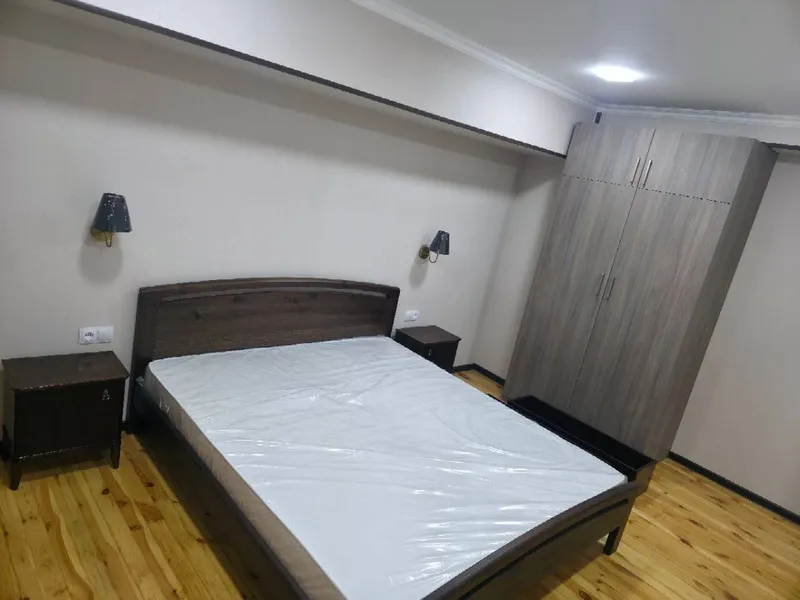 Yunusobodda 90 m² uy sotiladi 6
