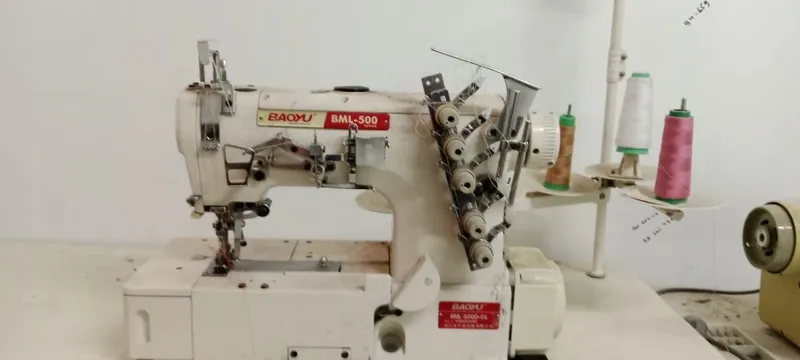 Tikuv mashinasi sotiladi 6