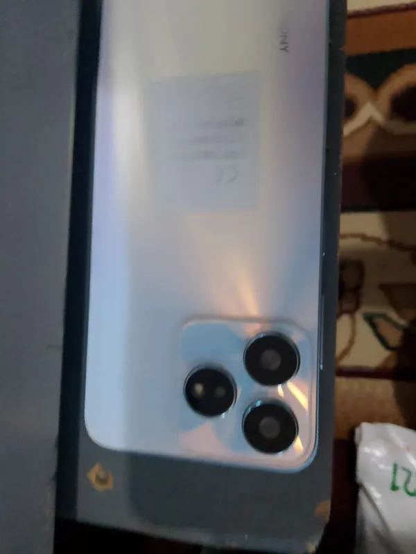 Symphony telefoni hech qayeri buzilmagan xotirasi 128 gb holati yang 3 Symphony telefoni hech qayeri buzilmagan xotirasi 128 gb holati yang 3