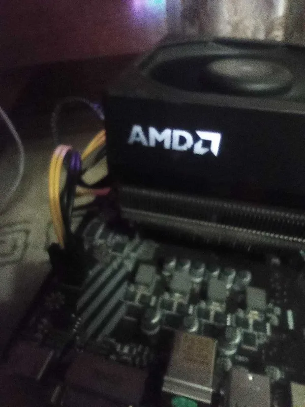Кулер для процессора AMD 4