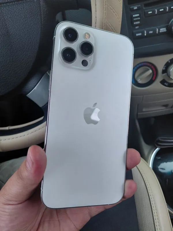 Iphone 12 Pro Max 1