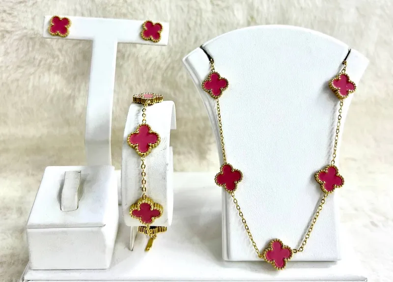 Набор бижутерии Van Cleef 5