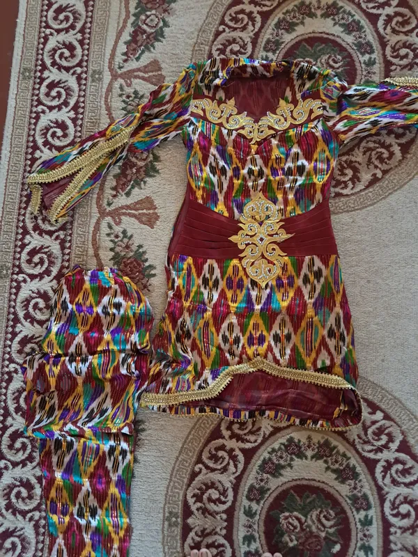 Продаётся платье