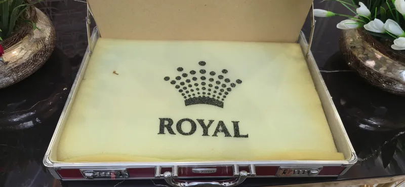 Набор ножей в кейсе Royal – 21  предмет 2