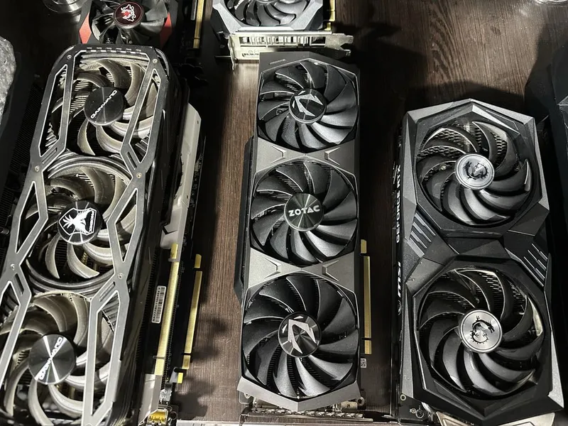Videokartalar RTXlar mavjud 7