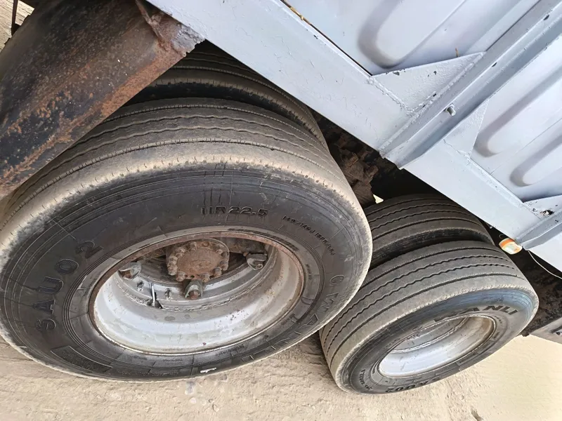 Kamaz sotiladi holati yaxshi 4 Kamaz sotiladi holati yaxshi 4