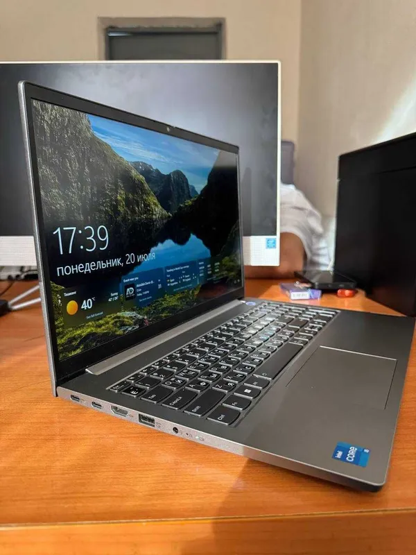 Lenova thinkbook 2 Lenova thinkbook 2