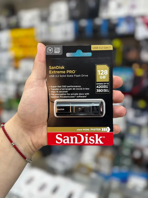 Флешка SanDisk EXTREM PRO 128GB