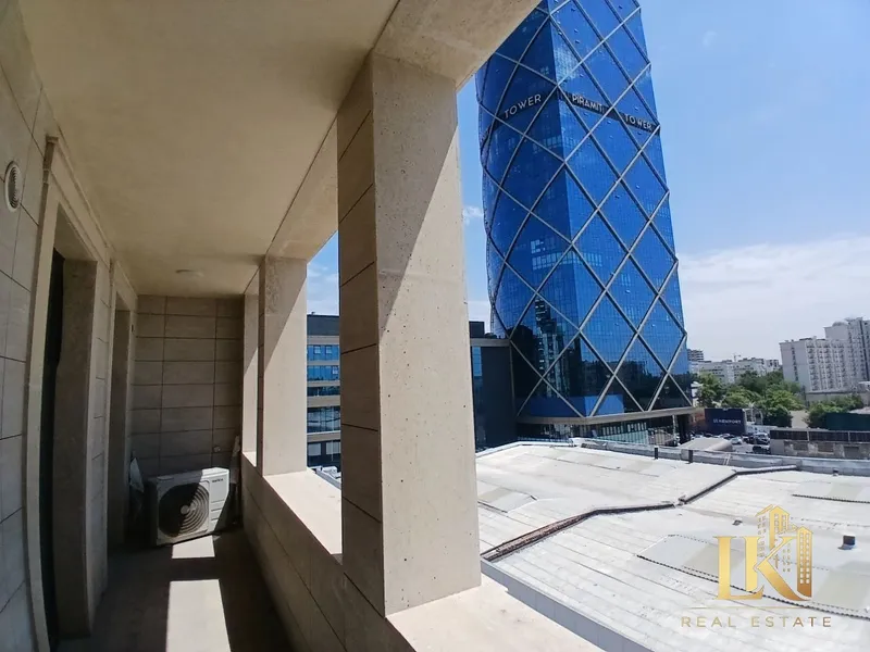 4-комнатная квартира с евроремонтом в ЖК City Life Garden 1 4-комнатная квартира с евроремонтом в ЖК City Life Garden 1