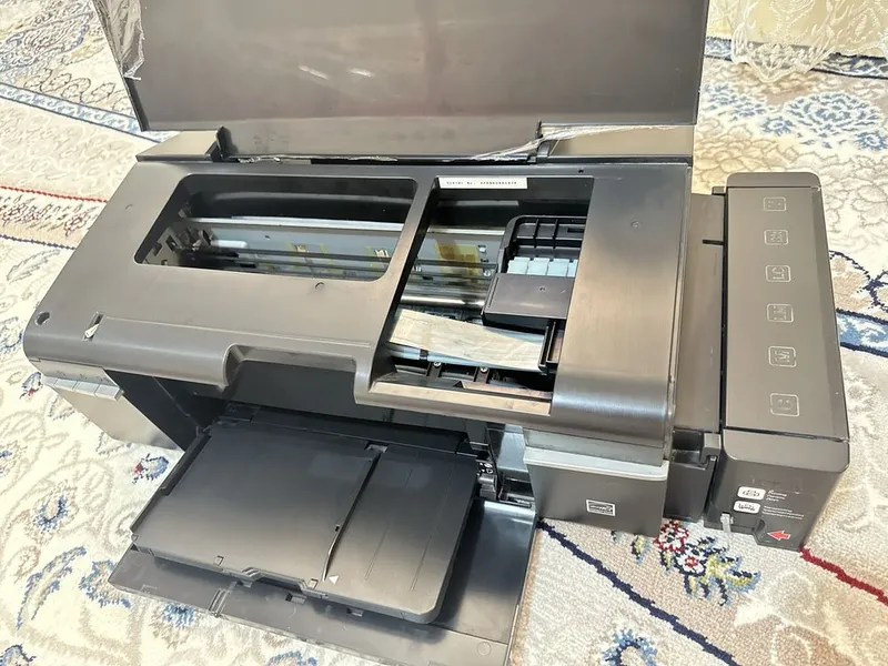L 800 Epson принтер продается нормально состояние продаю 1
