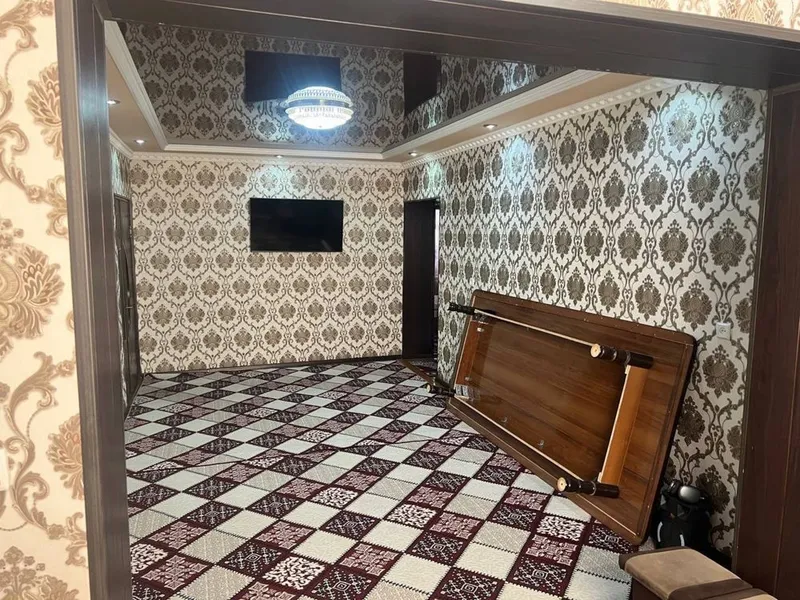 Продается 4х комнатная квартира в г.Алмалык — фото 2