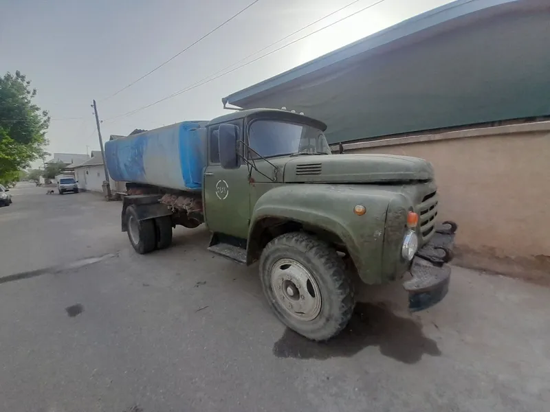 Zil Vodavoz. 1975 yil. 4 Zil Vodavoz. 1975 yil. 4