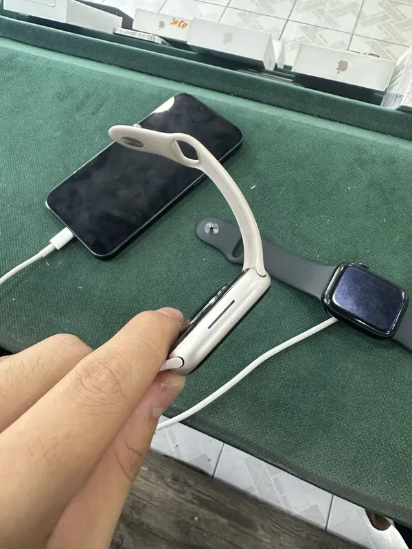 Apple watch 8/45 2 Apple watch 8/45 2