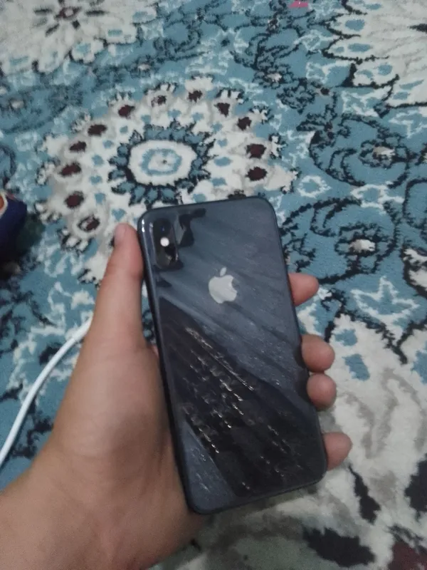 iphone X radnoy xamma joyi kelwtrb berama srojna
