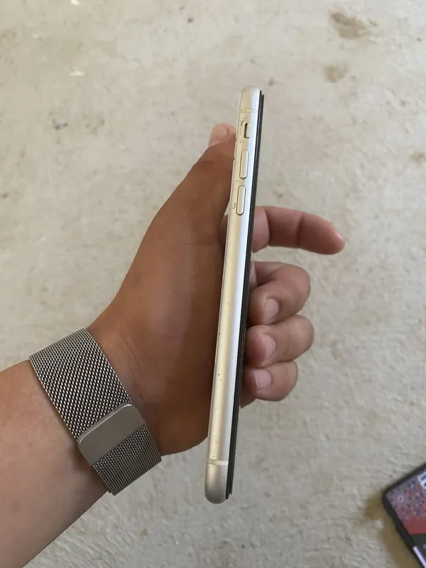 Iphone 11 holati ortacha 2 Iphone 11 holati ortacha 2