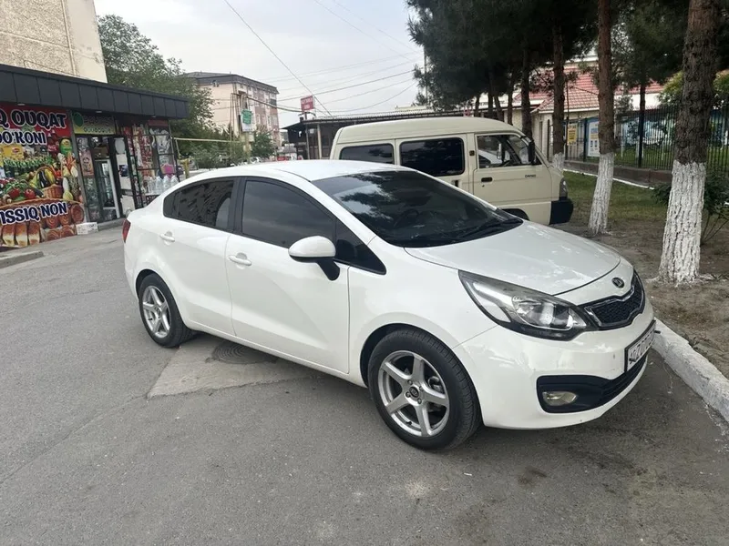 Продаётся Kia Rio 2014 4