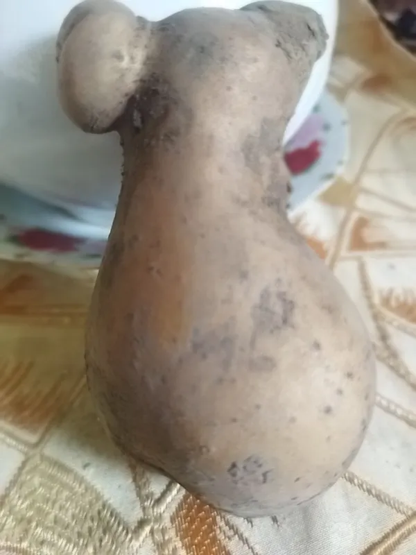 Kartoshka shaklidagi haykalchalar sotiladi 1 Kartoshka shaklidagi haykalchalar sotiladi 1