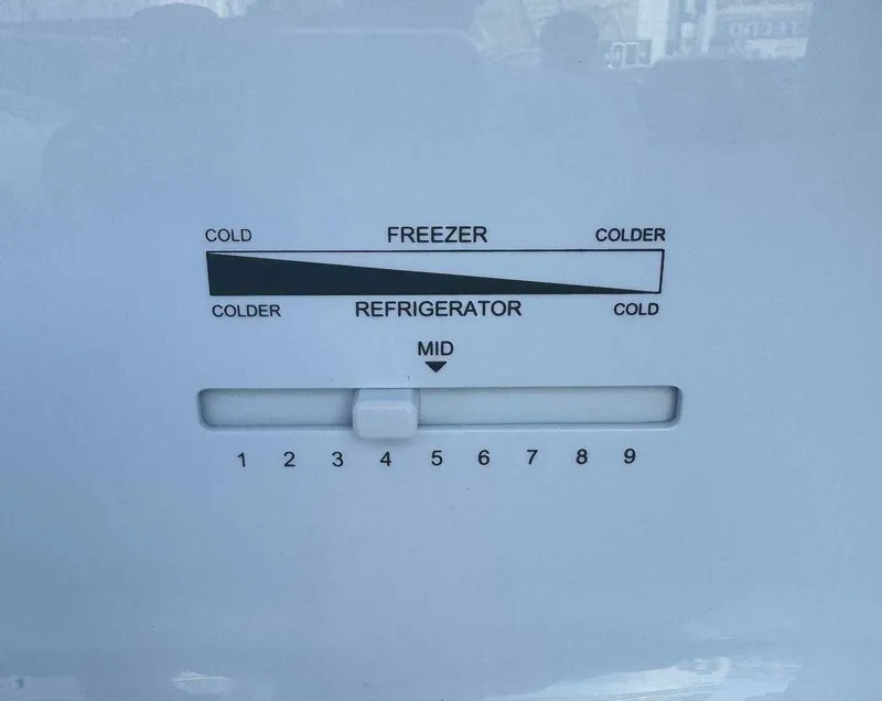 Холодильник Hisense RD-60WR Inverter No Frost Multi Air Flow 465 л — фото 5