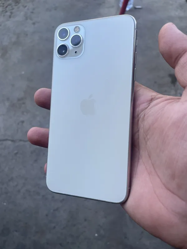 Iphone 11 pro max 64 4 Iphone 11 pro max 64 4