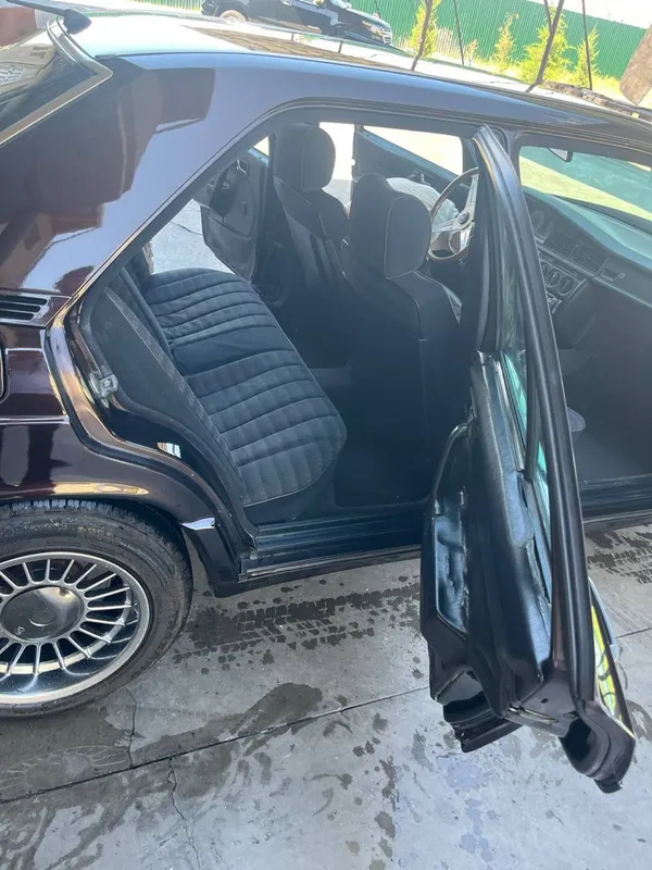 Mercedes Bens W201 4 Mercedes Bens W201 4