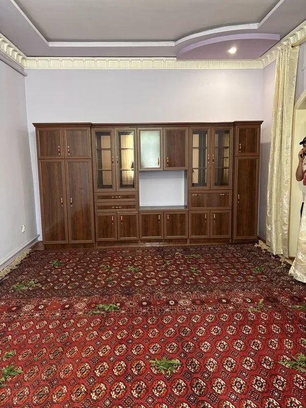 Mebel yangidek remont boshlangani uchun sotilyabdi