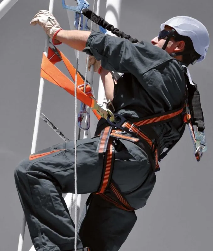 Alpinist промишелние альпинист 1