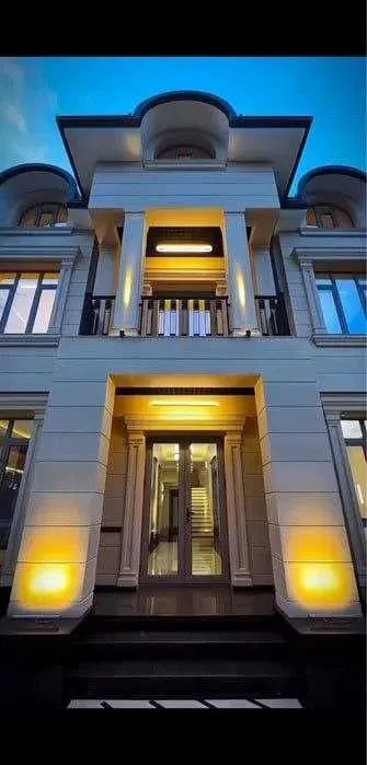 Продается Евро Дом 3-Этаж 12ком Бассен савуна МирзоУлугбек Циалковский 1