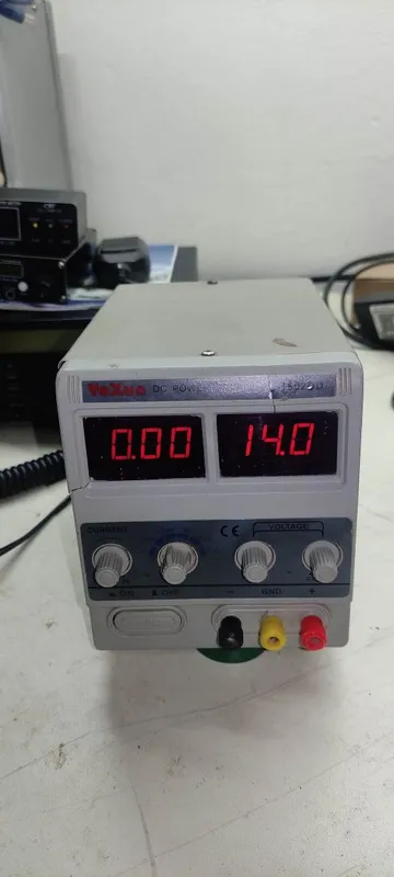 Лабораторный блок питания yaxun ps 1502dd 1
