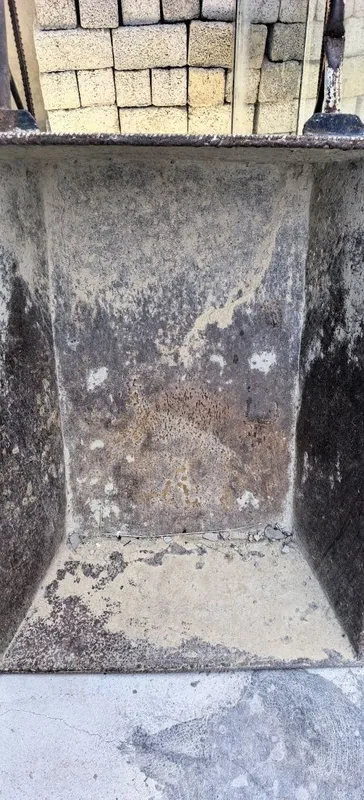 Arava sotiladi chirigan joylari yoq holati yaxwi hodi yengil 2 Arava sotiladi chirigan joylari yoq holati yaxwi hodi yengil 2