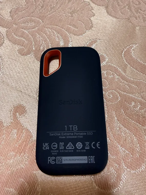SanDisk Extreme Portable SSD 1TB — фото 1
