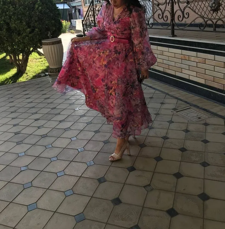 Ayollar ko‘ylagi sotiladi. Ishlab chiqarilgan: Turkiya. 2