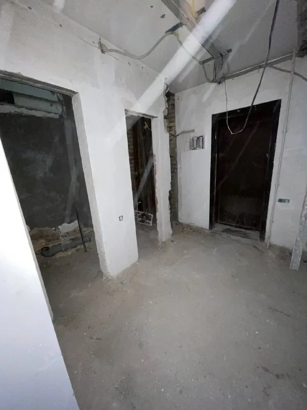 4 xonali kvartira, 100 m2, Yakkasaroy 2