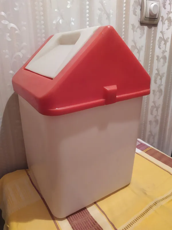 Ведро для мусора