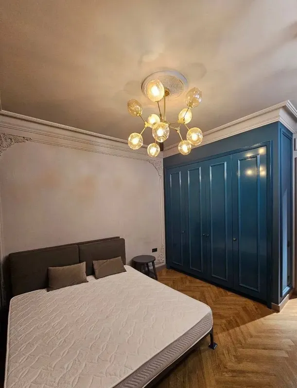 Shota Rustaveli 4 xona • 135 m² • 7/12-qavat 6