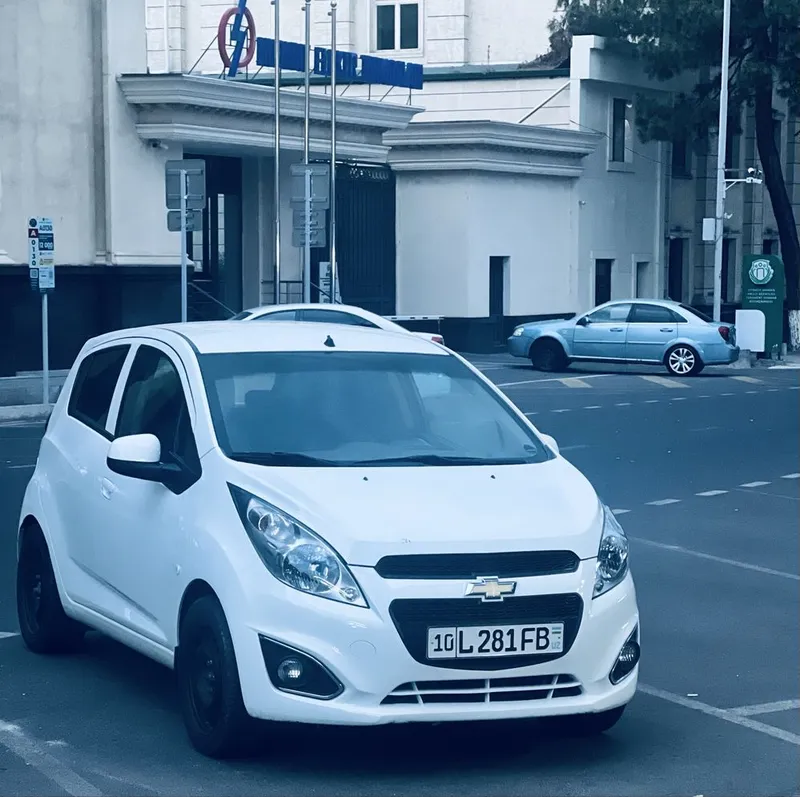Spark avtomabili sotiladi 1