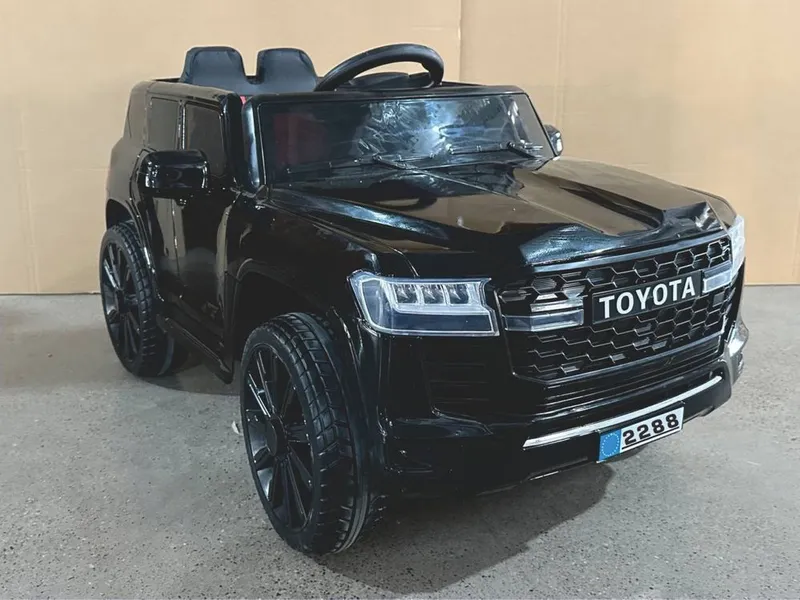 Toyota детская машина, электромобиль, болалар машинаси арзон нарҳда 1